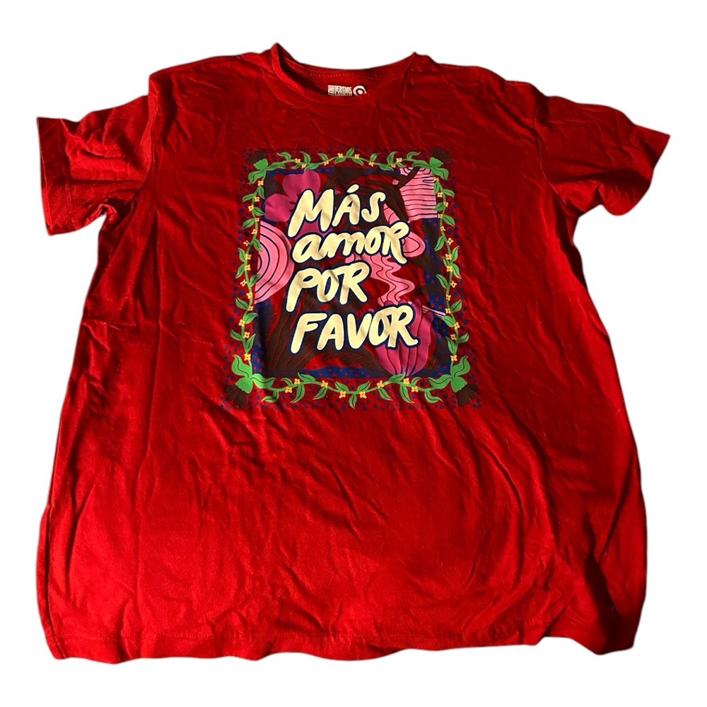 Mas Amor Por Favor (More love please) tee